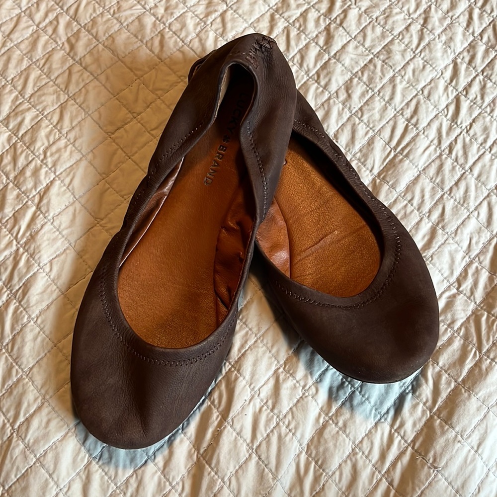 Ballet flats